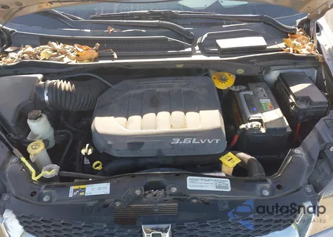 2015 Dodge Grand Caravan American Value Pkg z USA, uszkodzony, nr VIN 2C4RDGBG6FR599788